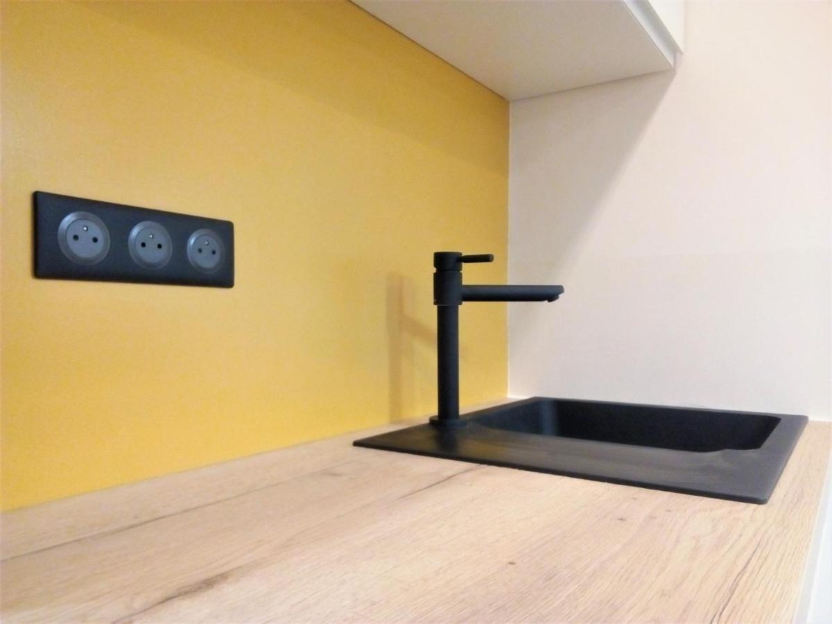 Le Petit Studio - 15 M2 - Centre Ville - Sorgue A 50 M LʼIsle-sur-la-Sorgue Εξωτερικό φωτογραφία