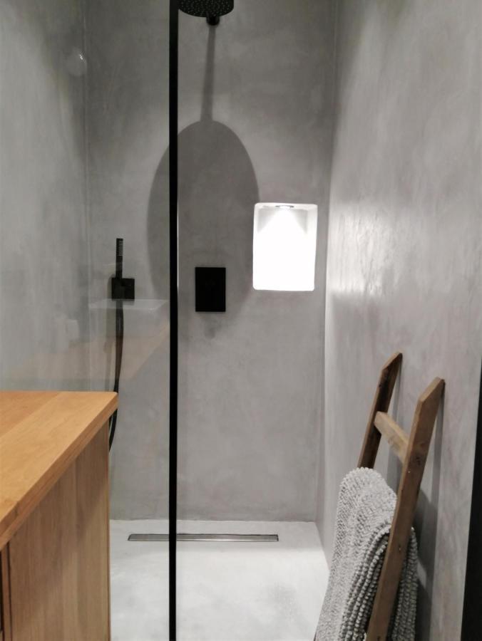 Le Petit Studio - 15 M2 - Centre Ville - Sorgue A 50 M LʼIsle-sur-la-Sorgue Εξωτερικό φωτογραφία