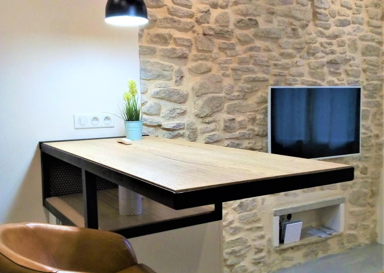 Le Petit Studio - 15 M2 - Centre Ville - Sorgue A 50 M LʼIsle-sur-la-Sorgue Εξωτερικό φωτογραφία